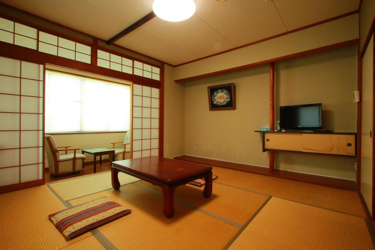 Family Ryokan Kawakyu With Showa Retro, Private Hot Spring Ibusuki Dış mekan fotoğraf