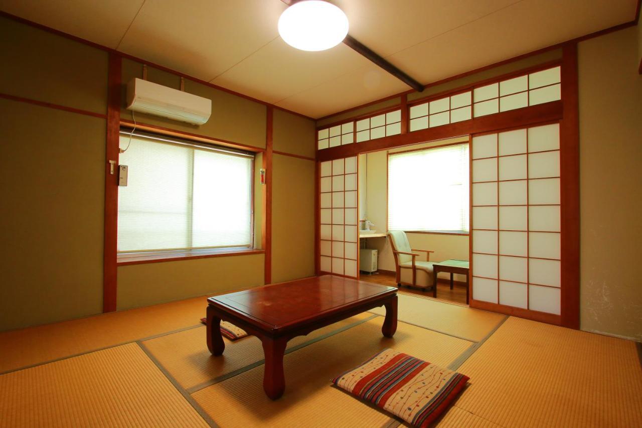 Family Ryokan Kawakyu With Showa Retro, Private Hot Spring Ibusuki Dış mekan fotoğraf